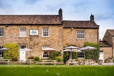 ユースホステル The Blue Lion