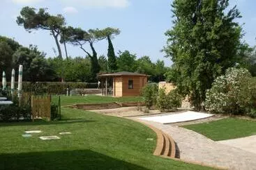 アパートホテル Miramare Resort