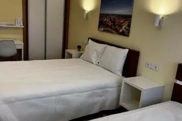 Pension Aliança Alojamento Local