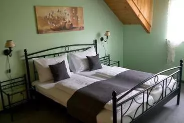ペンション Burgenlandhaus