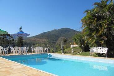 膳宿费 Pousada Coração Verde