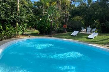 膳宿费 Pousada Penedo