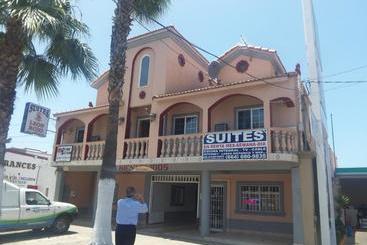 Apart Hotel Suites Leon Rojo