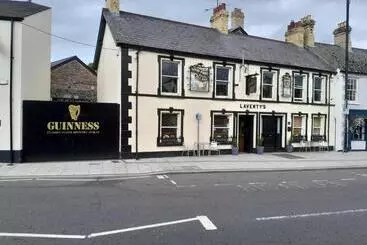 Retkeilymaja Laverty S   The Black Bull Inn