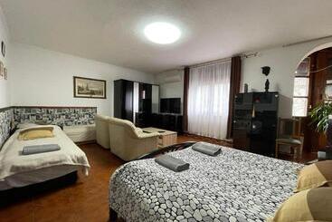 Pensione Tulipán Vendégház