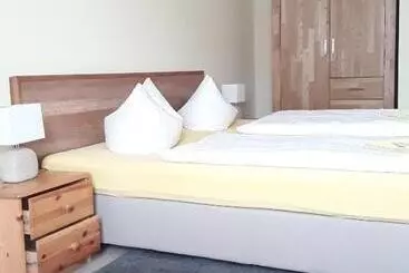 Majatalo Gasthof Lindenkrug