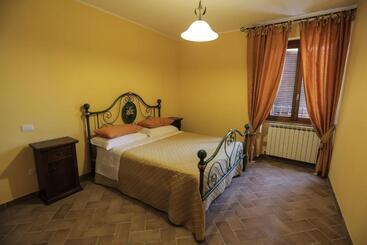 酒店 Agriturismo Il Divin Casale