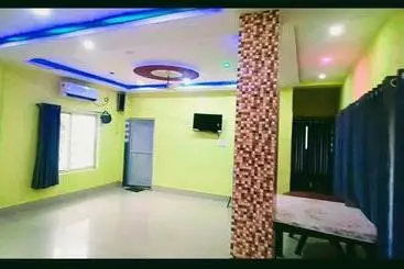 Pensione Blooming Star Guest House