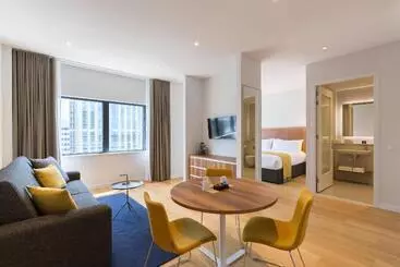 هتل آپارتمان Premier Suites Rotterdam
