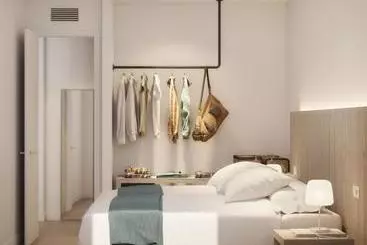 Apartahotel Sunrise Suites
