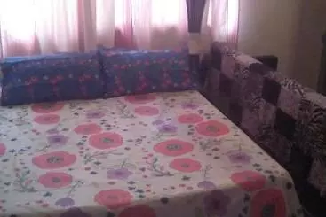 アパートホテル Parras Y Racimos Apart