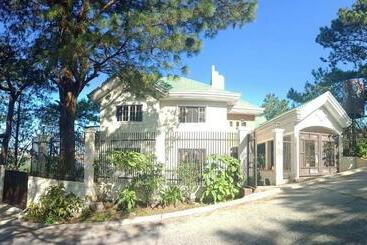 פנסיון Koinonia Retreat Center