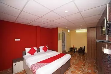 Hotel Oyo 35640 Shri Sai Guest House