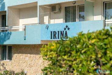 فندق Irina