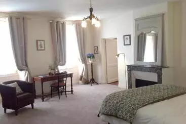 Aamiaismajoitus (B&B) Le Clos De La Cathedrale