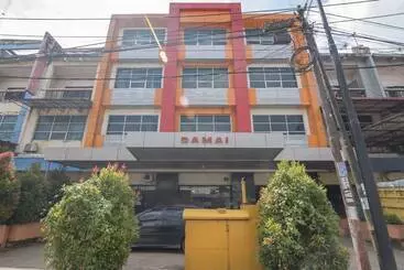 ペンション Reddoorz Near Gajah Mada Pontianak