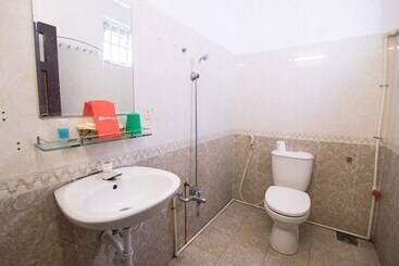 فندق Reddoorz Plus Near Aeon Mall Tan Phu 2