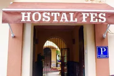 پانسیون Hostal Fes