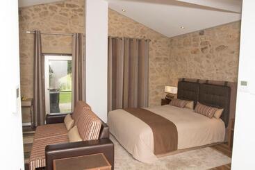 膳宿费 Casas Do Regato