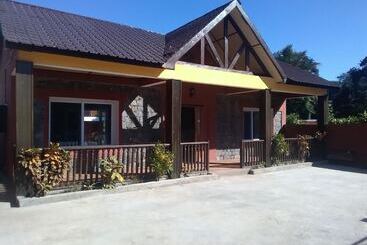 هتل H1 Manakara Schm