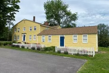 Aamiaismajoitus (B&B) Colonel Spencer Inn