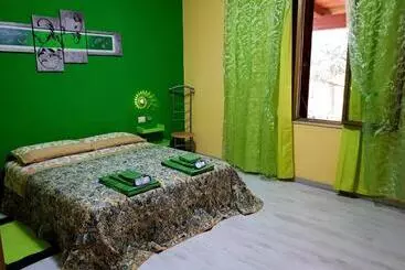 ベッドアンドブレックファースト Is Tanas