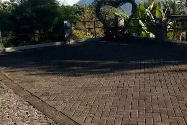 Pensão Arainn Bed & Breakfast Tretes Prigen By Ecommerceloka