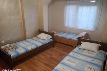 Albergue Guest House Dimova