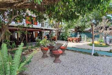 تختخواب و صبحانه Cristina S