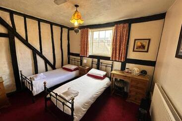 Pensione Farriers Arms