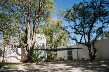 Hotel Calina Casa De Huéspedes