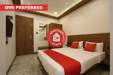 Hotel Oyo 29789 Shrey S Inn