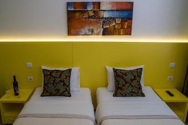 پانسیون San 011