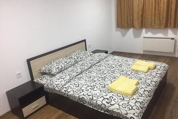 公寓式酒店  Dunav Apart