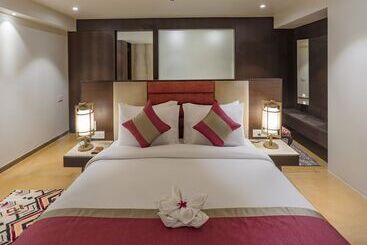 בית מלון כפרי Binori