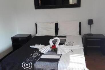 مبيت وإفطار Resedencial Centro