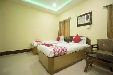 Hotel Oyo 16794 Bidhan Residency