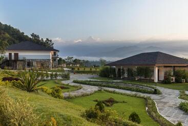 هتل Mountain Glory Forest Resort