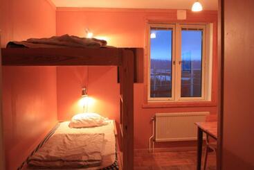 Abisko Net Hostel & Huskies