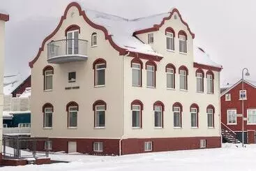 Hrimland Apartments