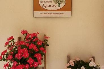 Szálloda Agriturismo Agliastro