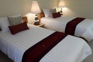 هتل Shankale Lodge Pai