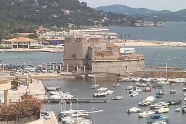 تختخواب و صبحانه Le Saint Louis Plage