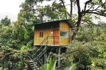 Hotel Nutmeg Valley