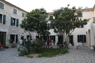 Majatalo Domaine Céladon