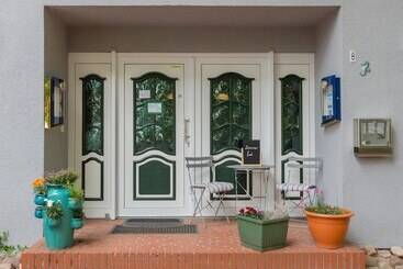 Отель Dependance Am Alt Gaarzer Eck