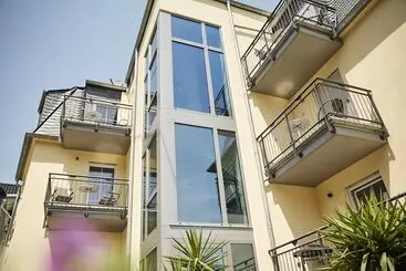 Retkeilymaja Weinhaus Lenz