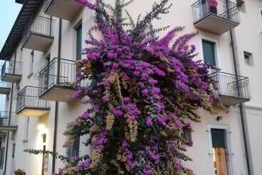 Ostello Delle Cartiere