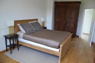 צימר Château De Saint Ouen Les Vignes