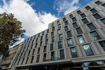 Motel One Köln Neumarkt